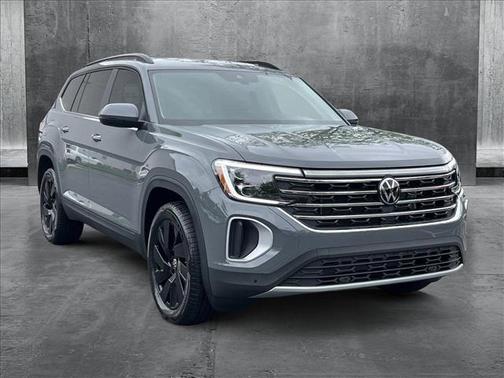 2025 Volkswagen Atlas 2.0T SE w/Technology 4MOTION