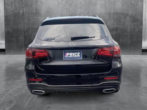2022 Mercedes-Benz GLC 300 Base