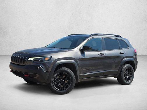 Granite Crystal Metallic Clearcoat 2022 Jeep Cherokee Trailhawk