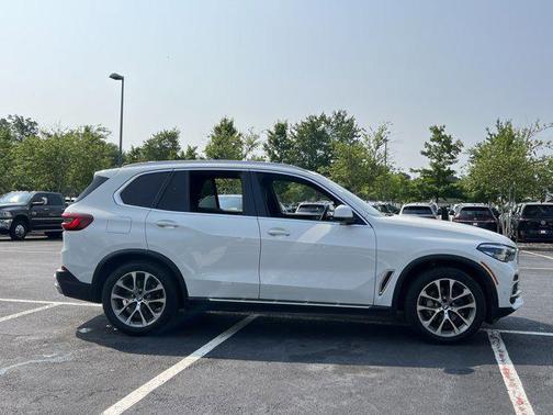 2023 BMW X5 sDrive40i