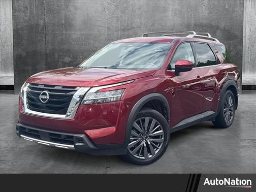 2024 Nissan Pathfinder SL 4WD