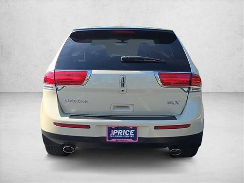 Platinum Dune Metall 2015 Lincoln MKX Base