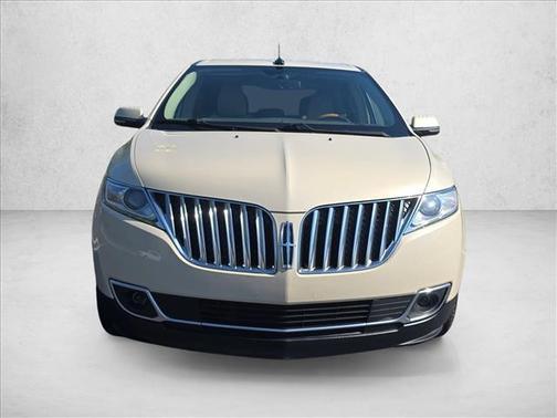 Platinum Dune Metall 2015 Lincoln MKX Base