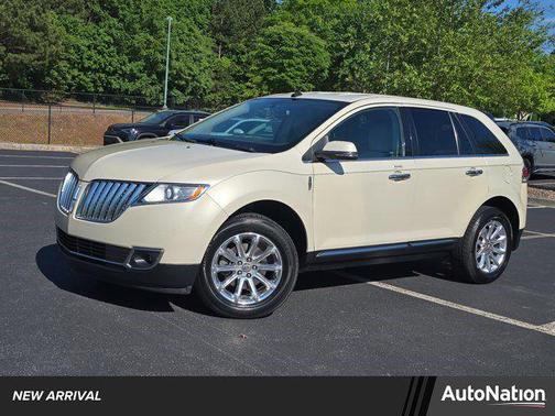 Platinum Dune Metall 2015 Lincoln MKX Base