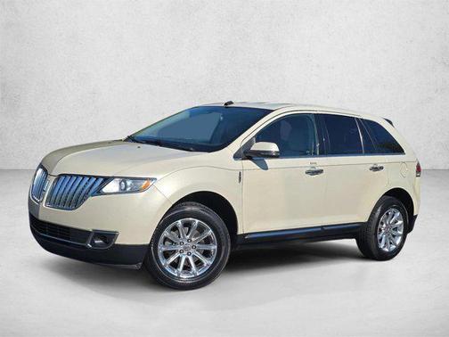 Platinum Dune Metall 2015 Lincoln MKX Base