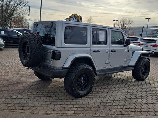 2023 Jeep Wrangler 4-Door Sahara 4x4