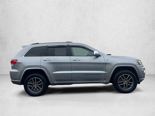 Billet Silver Metallic Clearcoat 2018 Jeep Grand Cherokee Overland
