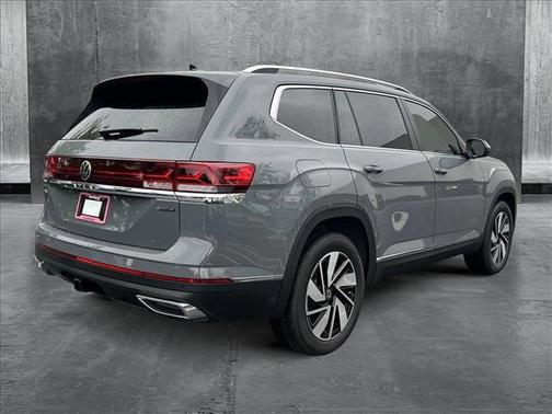 2025 Volkswagen Atlas 2.0T SEL
