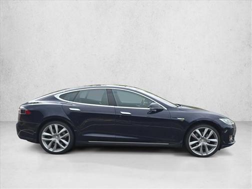 2015 Tesla Model S 85D