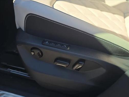 2026 Volkswagen Atlas Cross Sport 2.0T SEL Premium