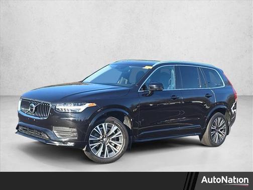 2021 Volvo XC90 T6 Momentum
