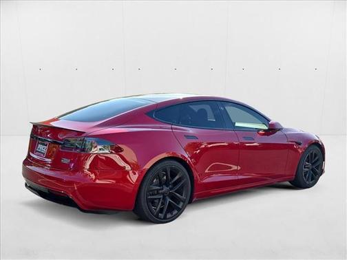 2021 Tesla Model S Plaid
