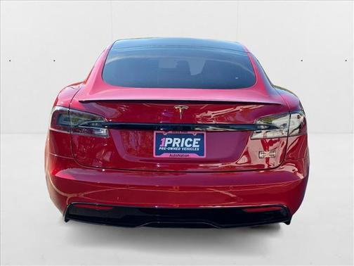 2021 Tesla Model S Plaid