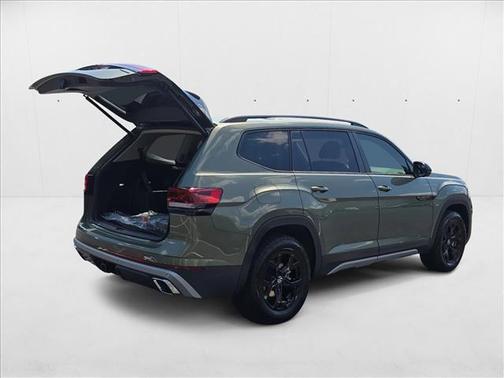 2026 Volkswagen Atlas 2.0T Peak Edition