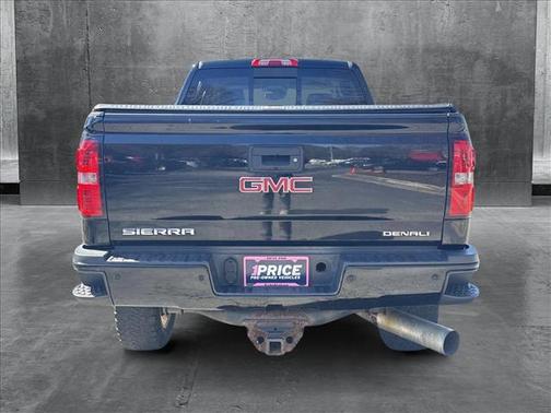 2015 GMC Sierra 2500 Denali