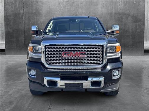 2015 GMC Sierra 2500 Denali