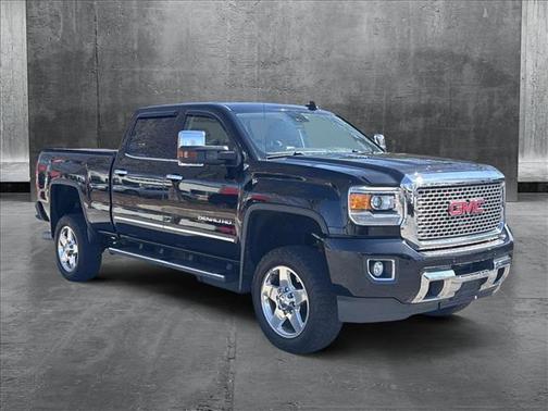 2015 GMC Sierra 2500 Denali