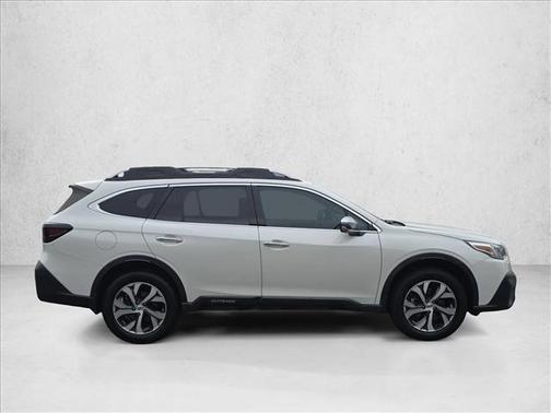 Crystal White Pearl 2020 Subaru Outback Touring