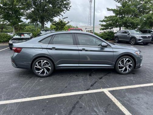 2025 Volkswagen Jetta 1.5T SEL