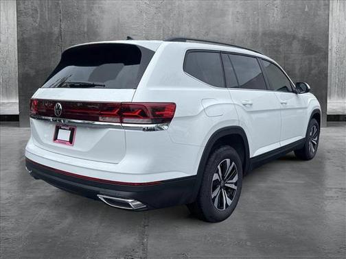2025 Volkswagen Atlas 2.0T SE