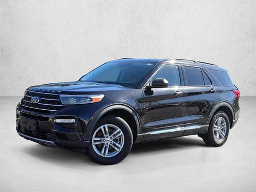 Agate Black Metallic 2022 Ford Explorer XLT