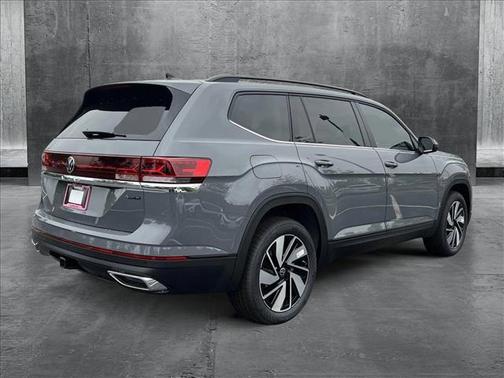 2025 Volkswagen Atlas 2.0T SE w/Technology 4MOTION