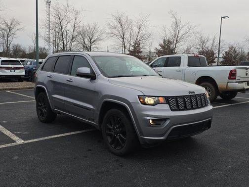 2019 Jeep Grand Cherokee Altitude