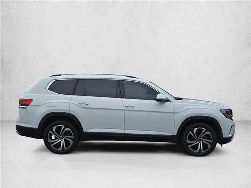 White 2021 Volkswagen Atlas 3.6L SEL Premium