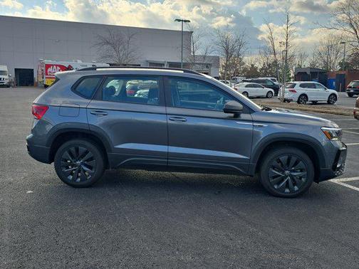 2024 Volkswagen Taos 1.5T S