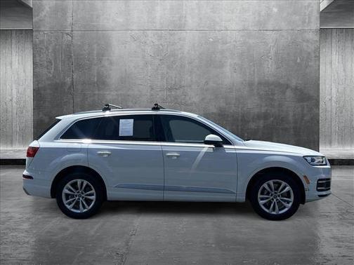 2017 Audi Q7 3.0T Premium
