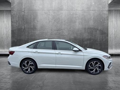 2025 Volkswagen Jetta 1.5T SEL