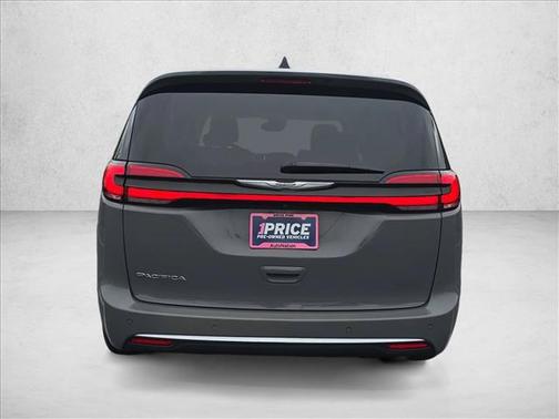 Ceramic Gray Clearcoat 2023 Chrysler Pacifica Touring L