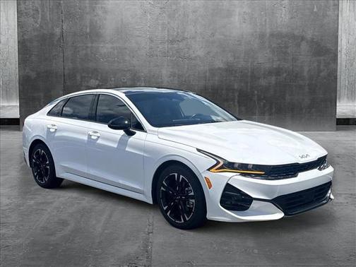 2022 Kia K5 GT-Line