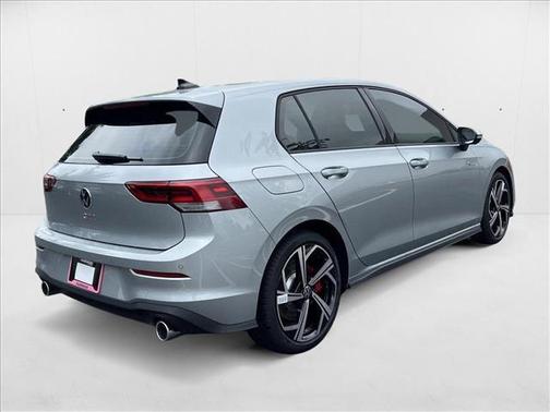 2025 Volkswagen Golf GTI 2.0T SE DSG