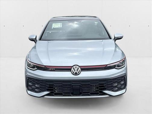2025 Volkswagen Golf GTI 2.0T SE DSG