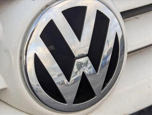 2009 Volkswagen Rabbit Base