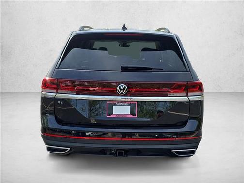 deep black pearl 2026 Volkswagen Atlas 2.0T SE w/Technology