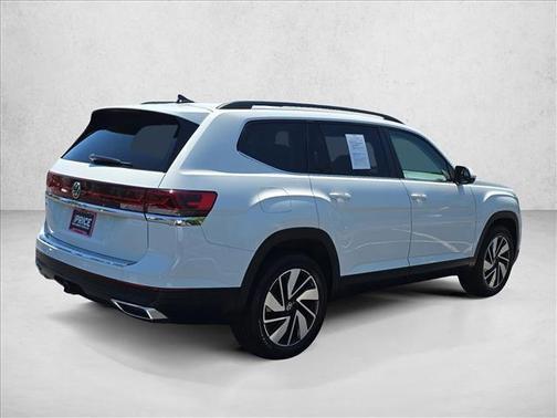 Pure White 2024 Volkswagen Atlas 2.0T SE w/Technology