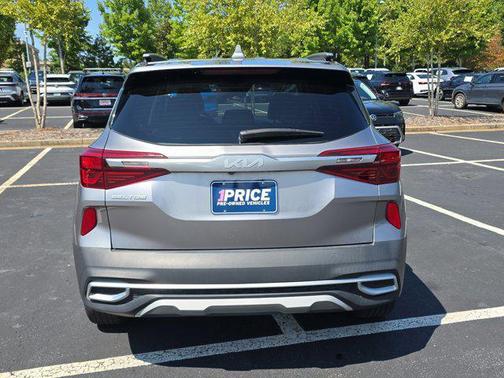 2022 Kia Seltos EX