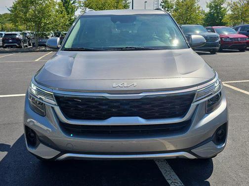 2022 Kia Seltos EX