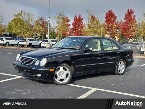 2001 Mercedes-Benz E-Class 4dr Sdn 4.3L