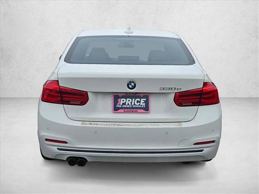 Alpine White 2018 BMW 330e iPerformance