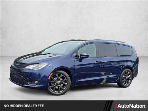 Jazz Blue Pearlcoat 2018 Chrysler Pacifica Limited