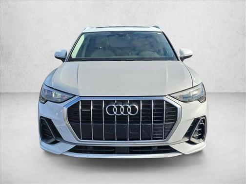 2022 Audi Q3 45 S line Premium