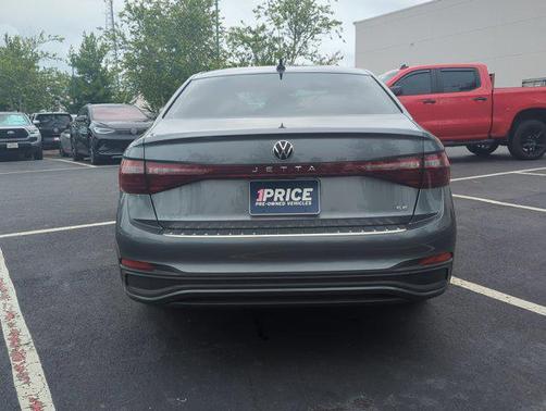 2025 Volkswagen Jetta 1.5T SE