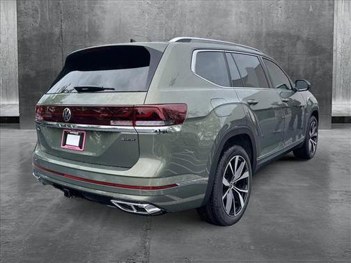 2025 Volkswagen Atlas 2.0T SEL Premium R-Line 4MOTION