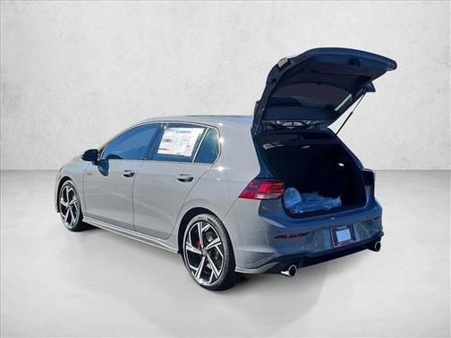 2025 Volkswagen Golf GTI 2.0T SE DSG