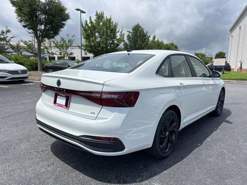 2025 Volkswagen Jetta 1.5T SE