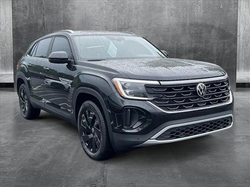 2025 Volkswagen Atlas Cross Sport 2.0T SE w/Technology 4MOTION