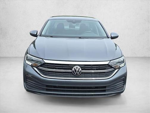 Platinum Gray Metallic 2024 Volkswagen Jetta 1.5T SE